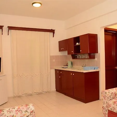 Otel Nergiz 3*